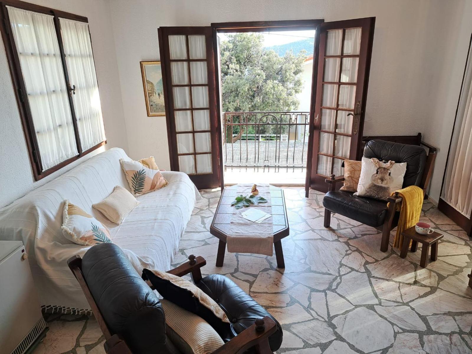 Villa Apartments Oliva Seget Vranjica Buitenkant foto
