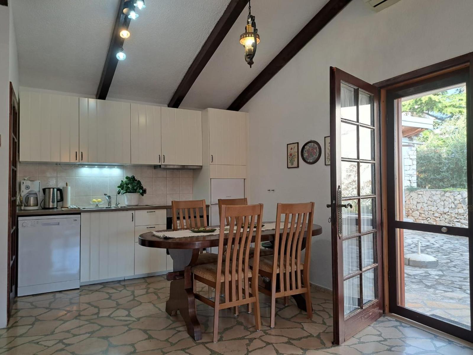 Villa Apartments Oliva Seget Vranjica Buitenkant foto
