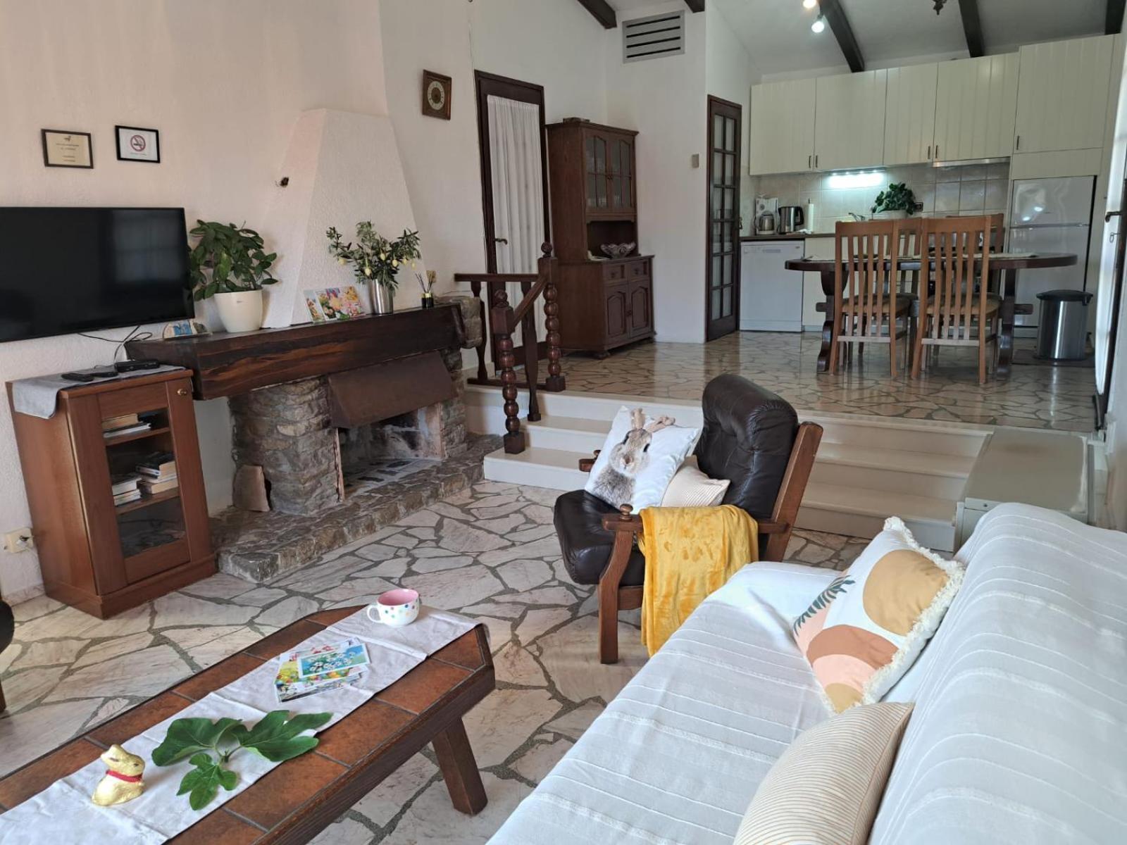 Villa Apartments Oliva Seget Vranjica Buitenkant foto