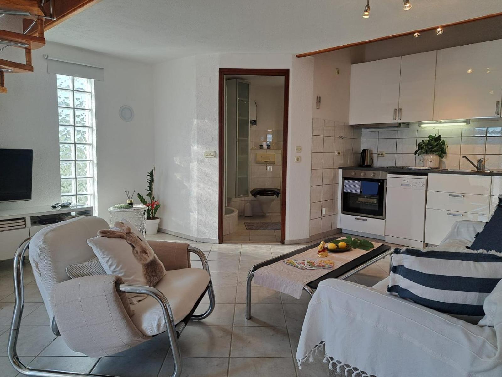 Villa Apartments Oliva Seget Vranjica Buitenkant foto