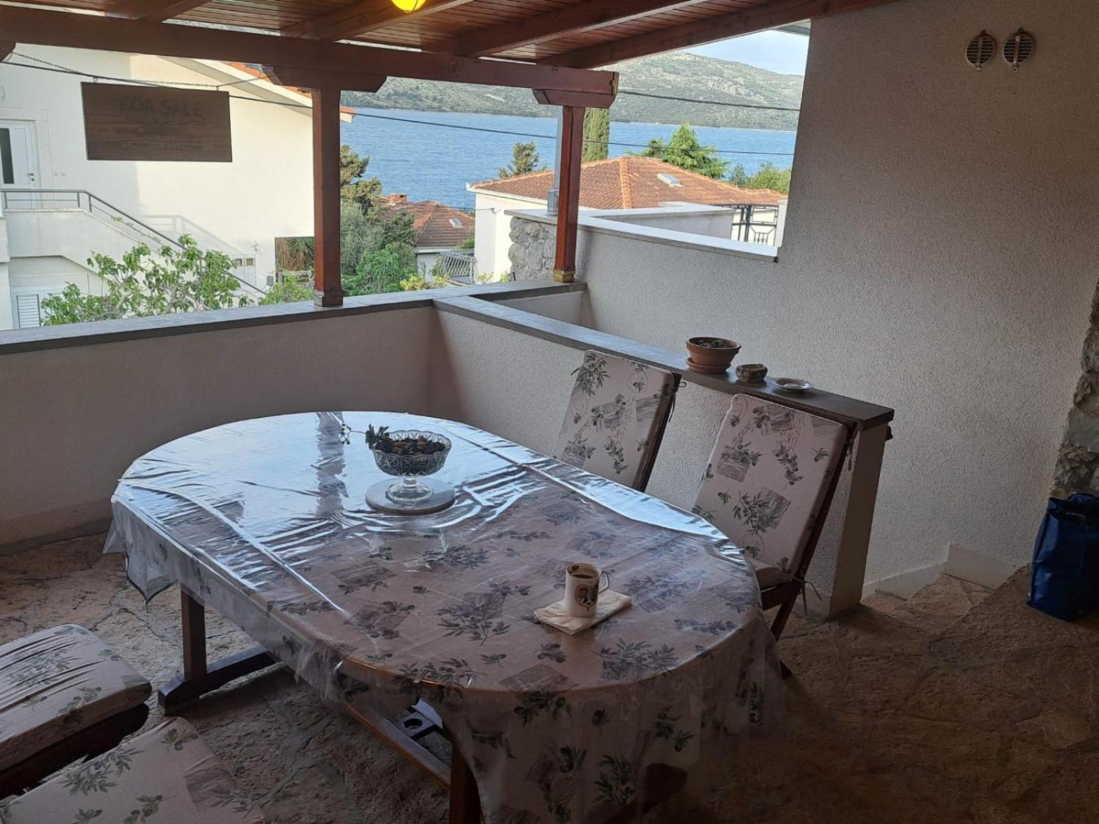 Villa Apartments Oliva Seget Vranjica Buitenkant foto