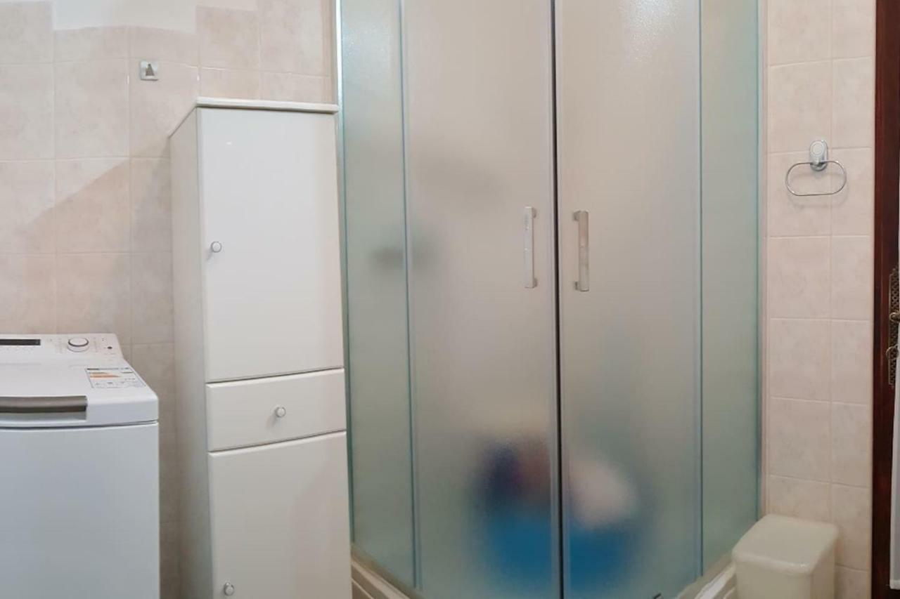 Villa Apartments Oliva Seget Vranjica Buitenkant foto